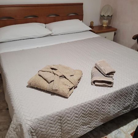 Appartement Italias House à Ciampino Extérieur photo